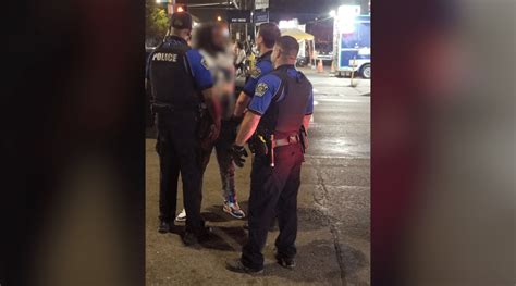 Gun 'accidentally' goes off in Sixth Street bar, injures 2 people